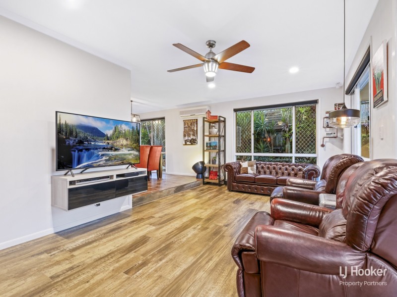 12 Galliano Court, Calamvale QLD 4116