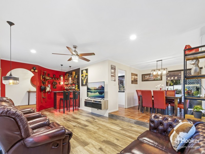 12 Galliano Court, Calamvale QLD 4116