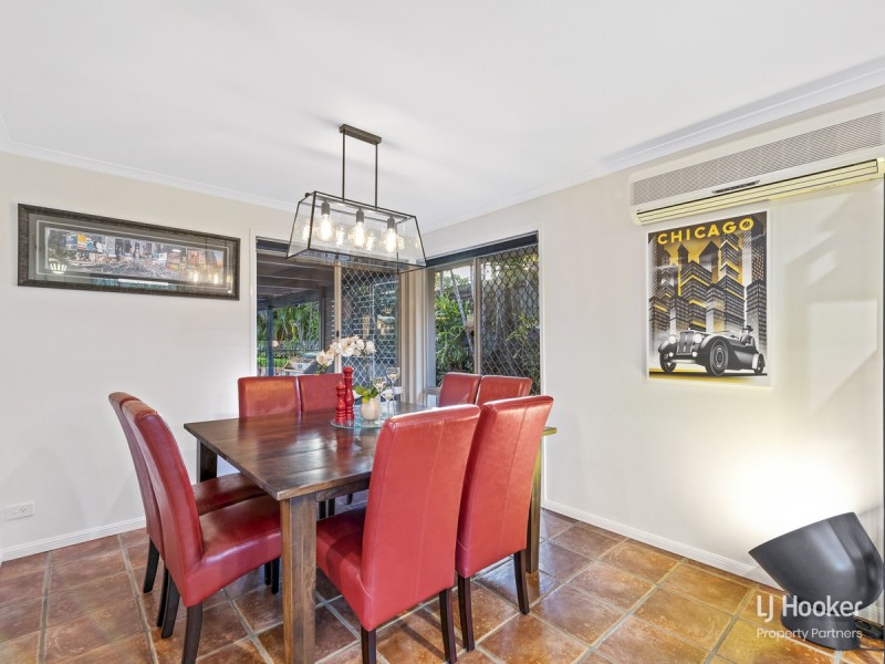 12 Galliano Court, Calamvale QLD 4116