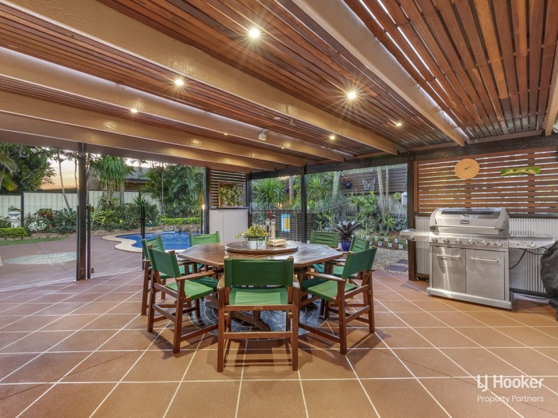 12 Galliano Court, Calamvale QLD 4116