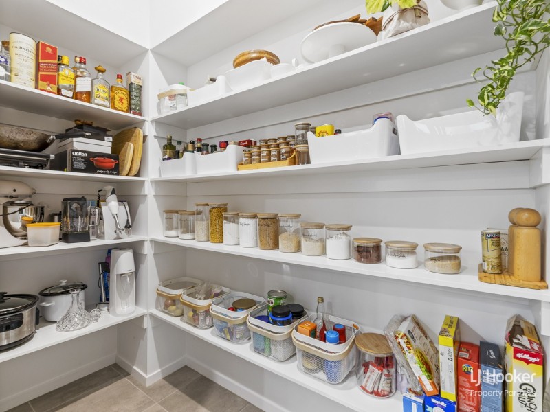 53 Verday Crescent, Pallara QLD 4110