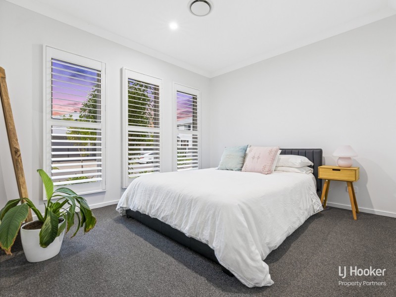 53 Verday Crescent, Pallara QLD 4110