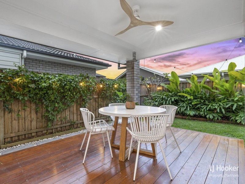 53 Verday Crescent, Pallara QLD 4110