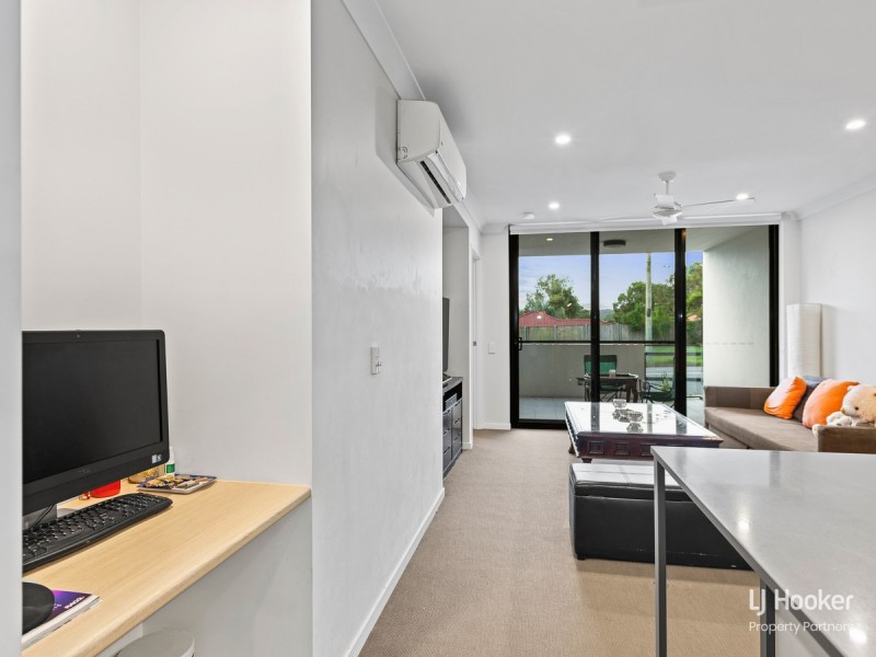 2102/18 Comer Street, Coopers Plains QLD 4108