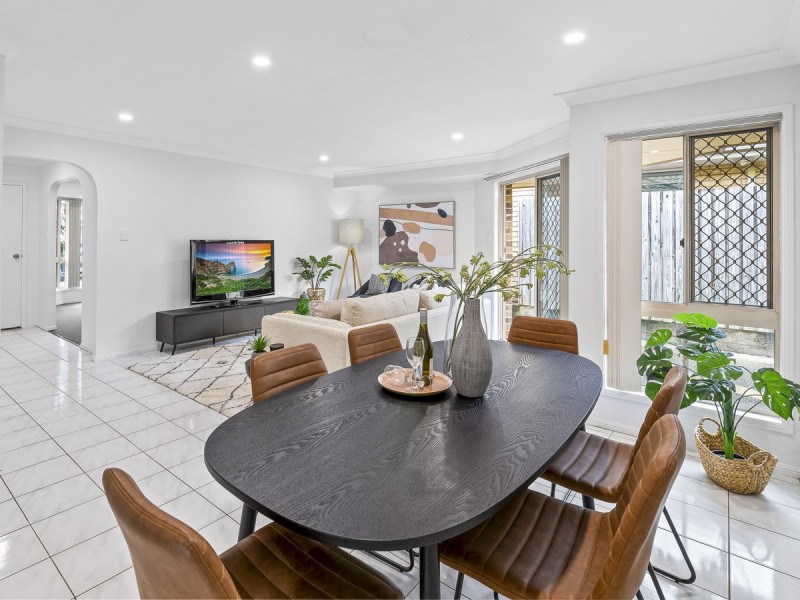 18 Cowper Place, Coopers Plains QLD 4108