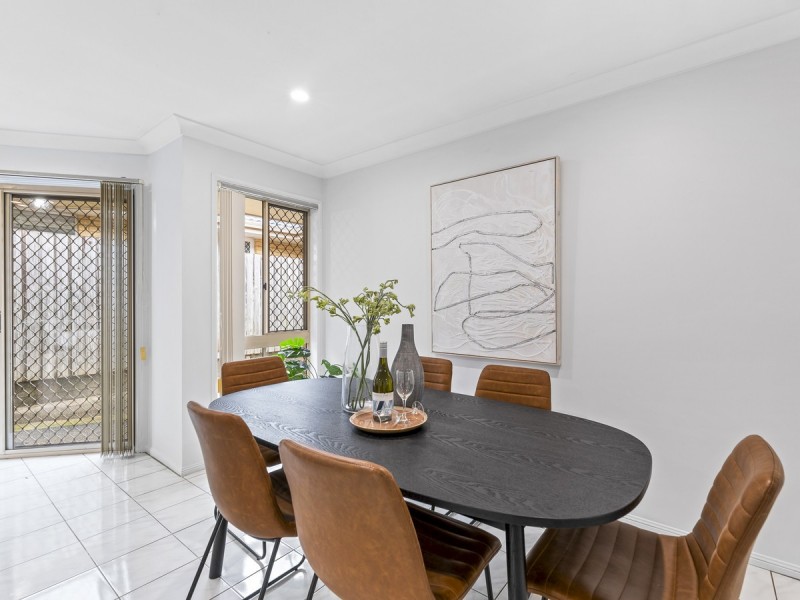 18 Cowper Place, Coopers Plains QLD 4108