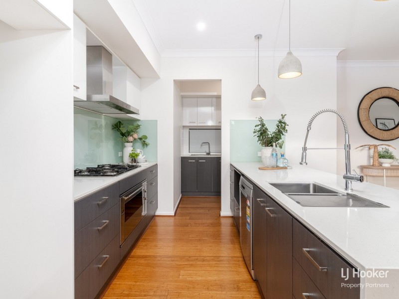 1 Parkway Street, Kuraby QLD 4112