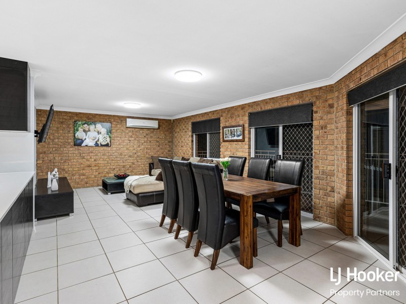 6 Magenta Place, Wishart QLD 4122