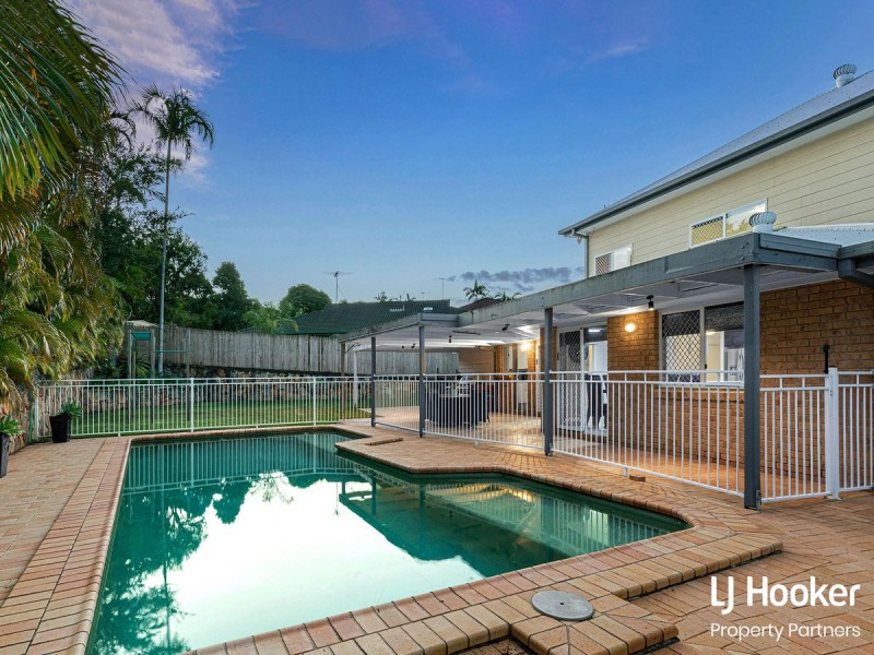 6 Magenta Place, Wishart QLD 4122