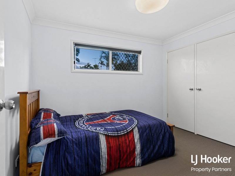 6 Magenta Place, Wishart QLD 4122