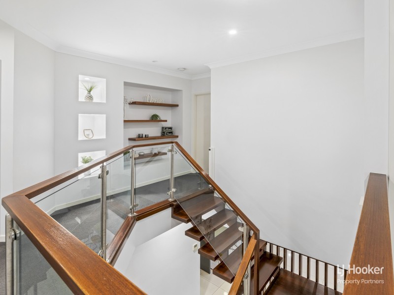 88 Linacre Crescent, Carindale QLD 4152