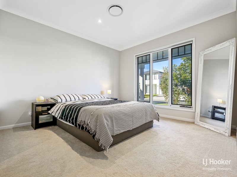 46 Miner Crescent, Pallara QLD 4110