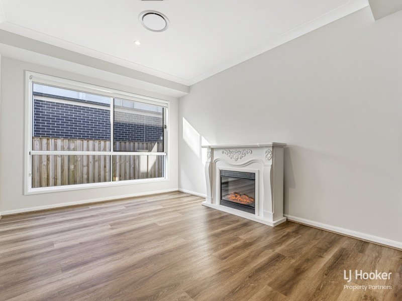 46 Miner Crescent, Pallara QLD 4110