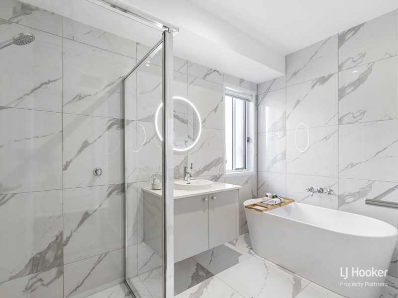 46 Miner Crescent, Pallara QLD 4110