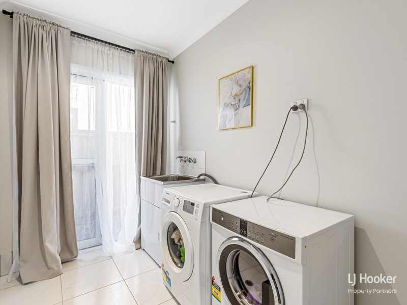 46 Miner Crescent, Pallara QLD 4110