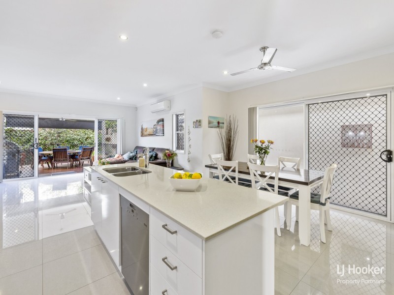 27 Diligent Place, Runcorn QLD 4113