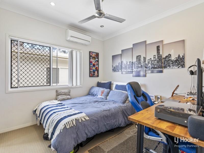 27 Diligent Place, Runcorn QLD 4113