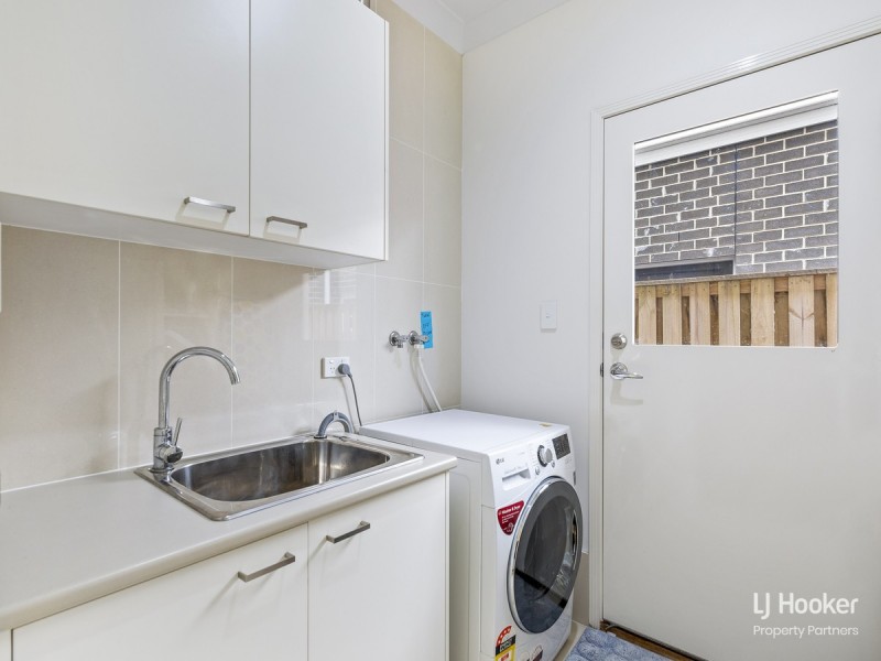 27 Diligent Place, Runcorn QLD 4113