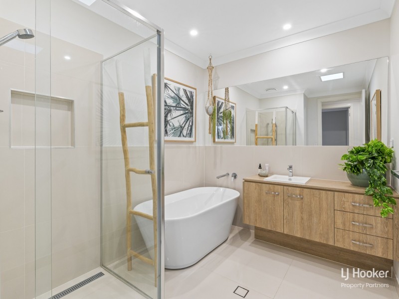 40 Brookbent Road, Pallara QLD 4110