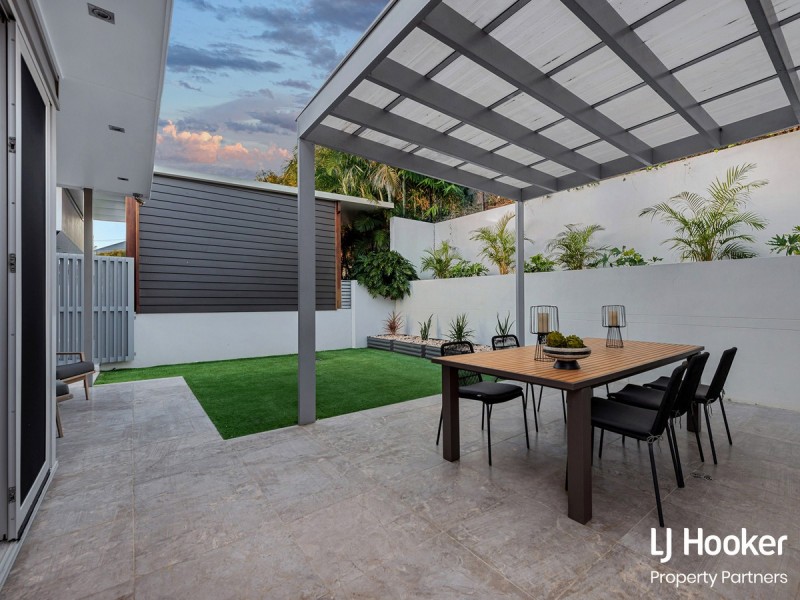 37 Derby Street, Highgate Hill QLD 4101