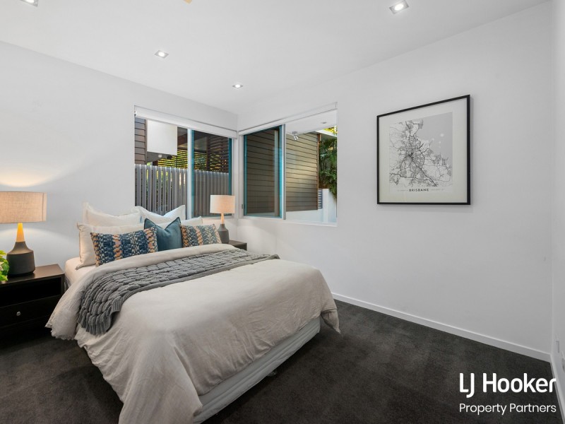 37 Derby Street, Highgate Hill QLD 4101