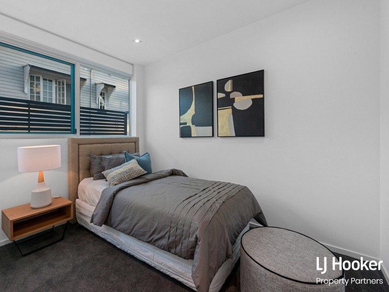 37 Derby Street, Highgate Hill QLD 4101