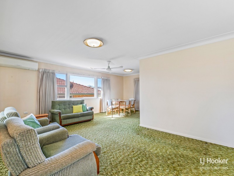 8 Taroom Street, Wishart QLD 4122