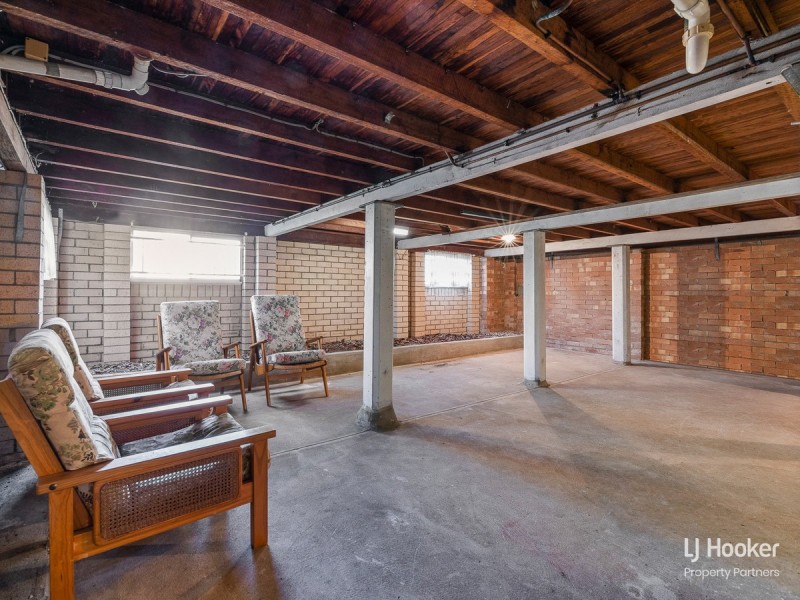 8 Taroom Street, Wishart QLD 4122