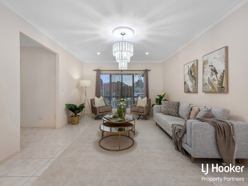 61 Berkshire Crescent, Wishart QLD 4122