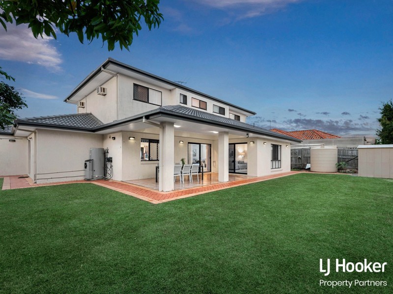 61 Berkshire Crescent, Wishart QLD 4122