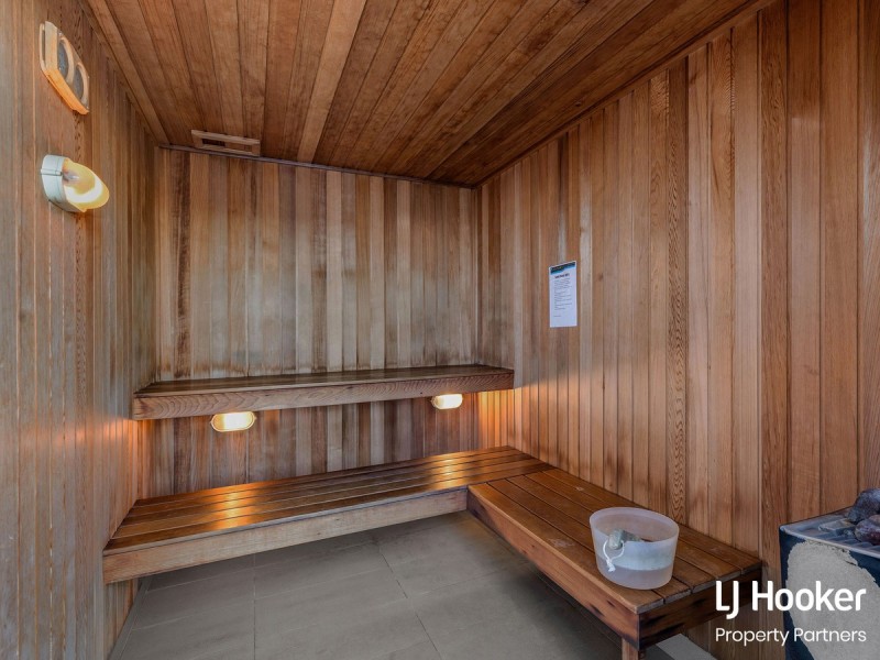 1855/5 Cremin Street, Upper Mount Gravatt QLD 4122