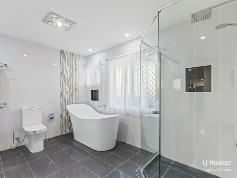 9 McKinley Court, Stretton QLD 4116