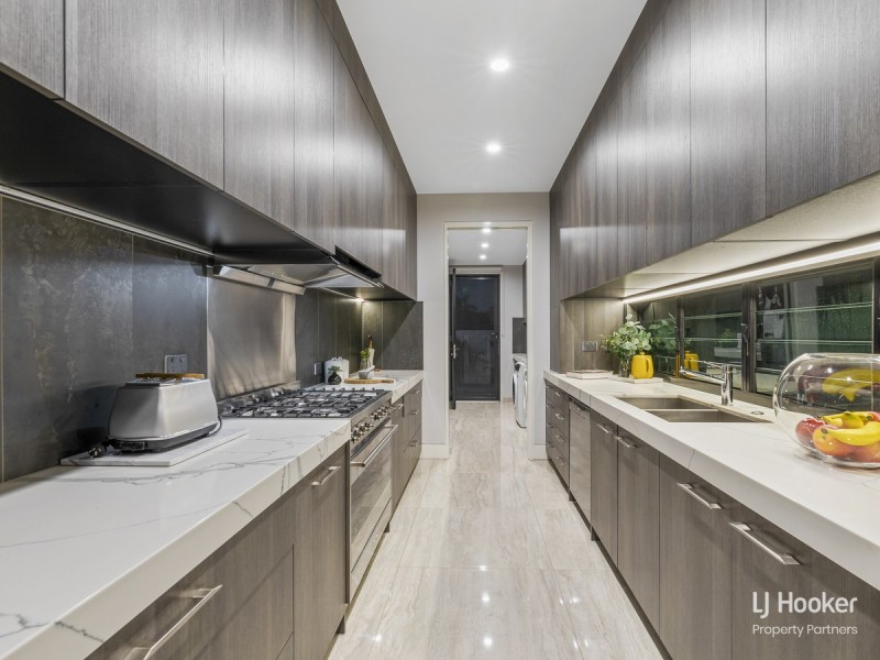 66 Janda Street, Robertson QLD 4109