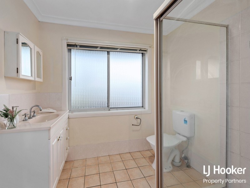 35 Copenhagen Street, Wishart QLD 4122