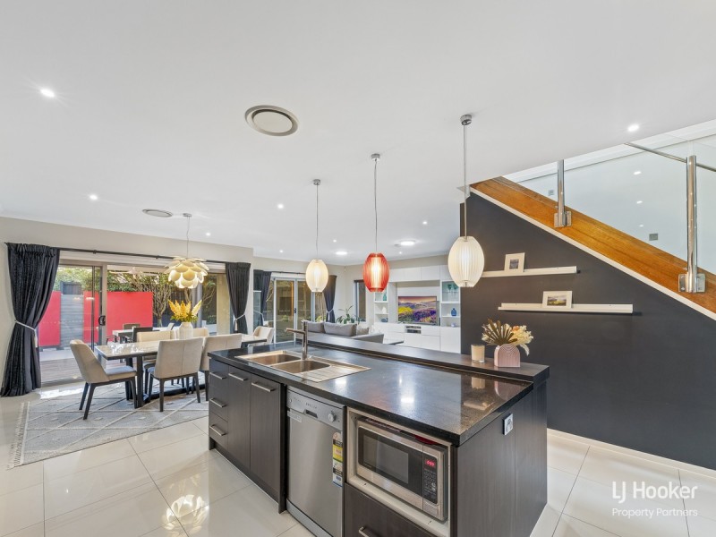 3 Holyrood Street, Calamvale QLD 4116