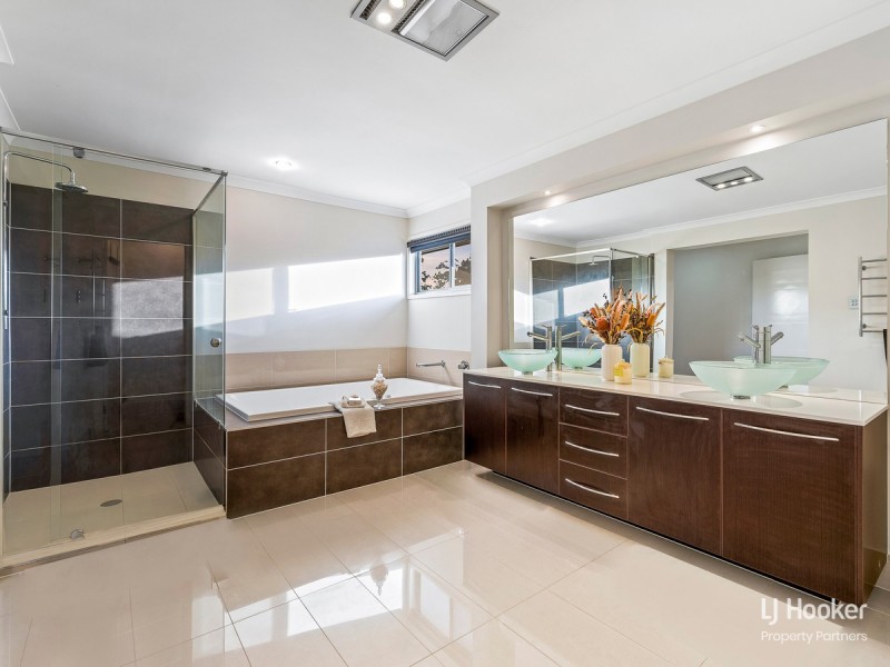 3 Holyrood Street, Calamvale QLD 4116