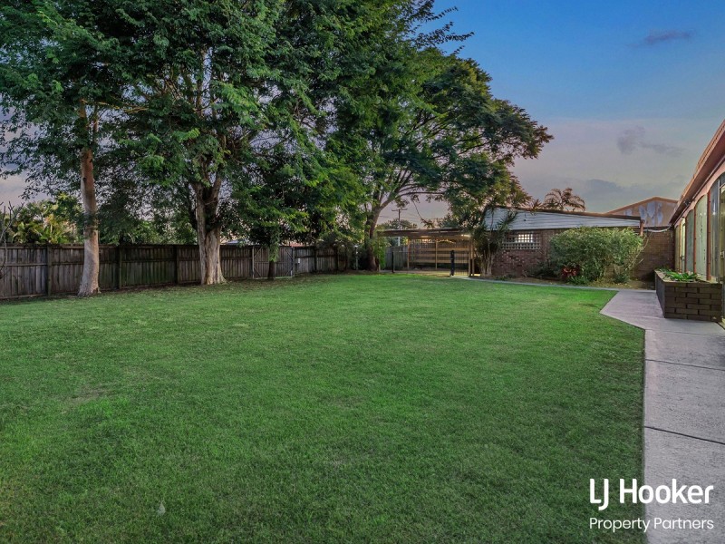17 Bywater Street, Hillcrest QLD 4118