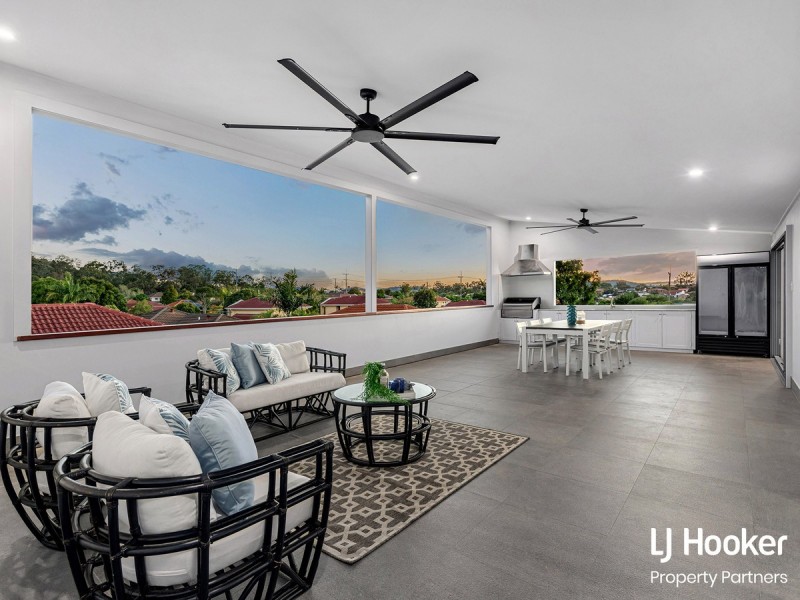 56 Milanion Crescent, Carindale QLD 4152