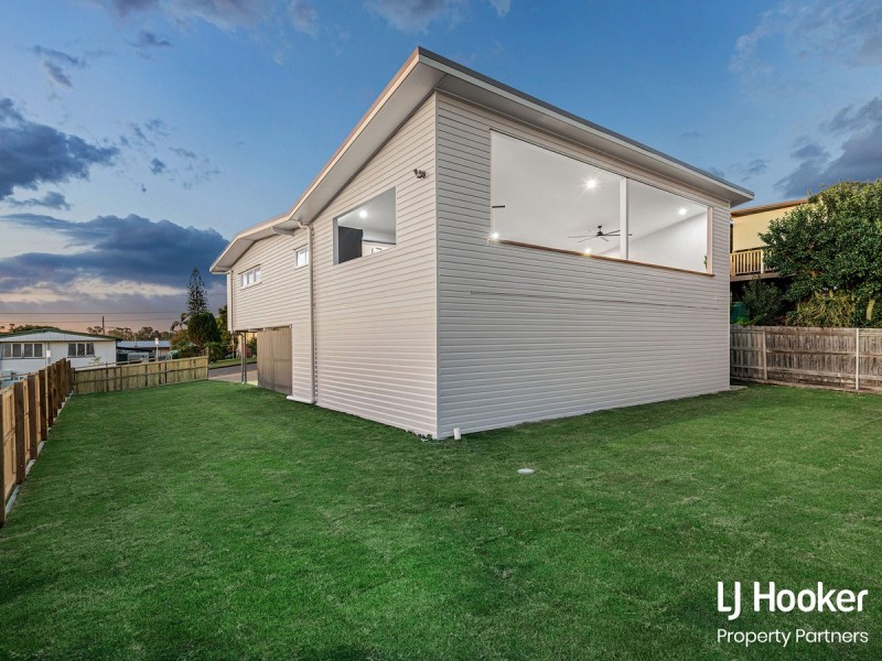 56 Milanion Crescent, Carindale QLD 4152