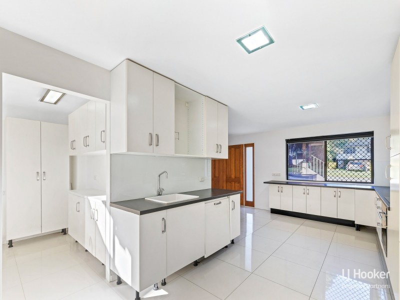 14 Royal Parade, Slacks Creek QLD 4127