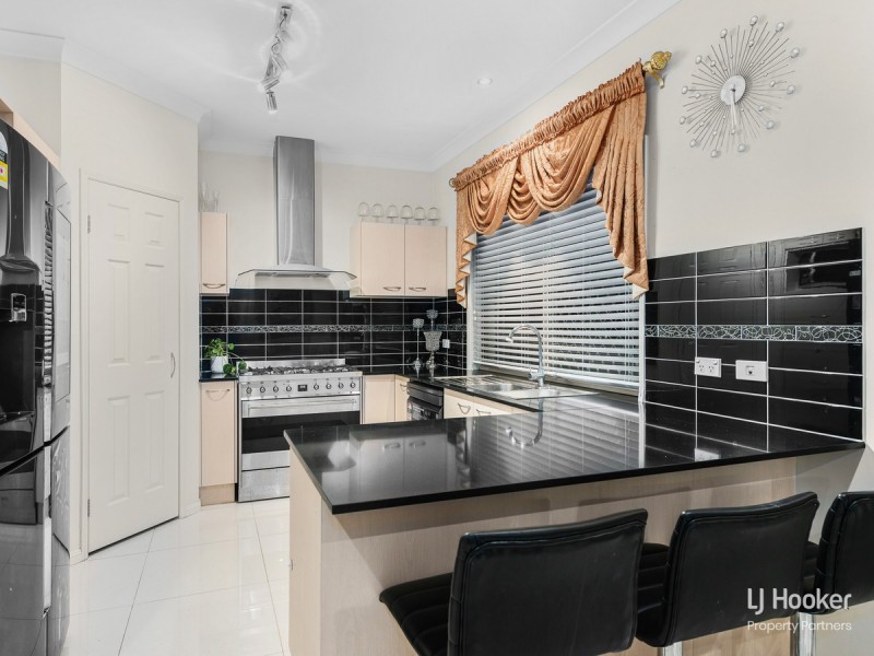 9 Rolfe Circuit, Underwood QLD 4119