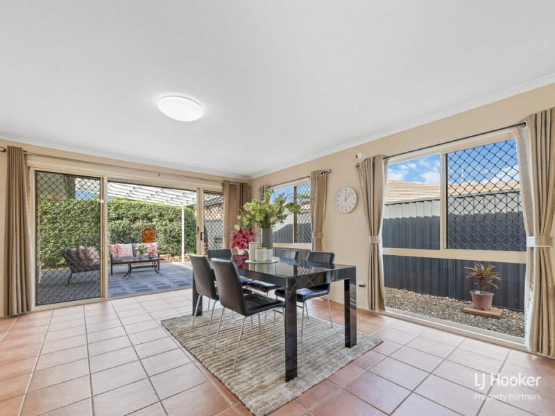 16 Saville Street, Eight Mile Plains QLD 4113