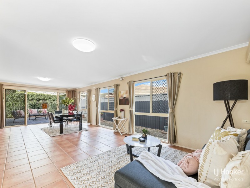 16 Saville Street, Eight Mile Plains QLD 4113