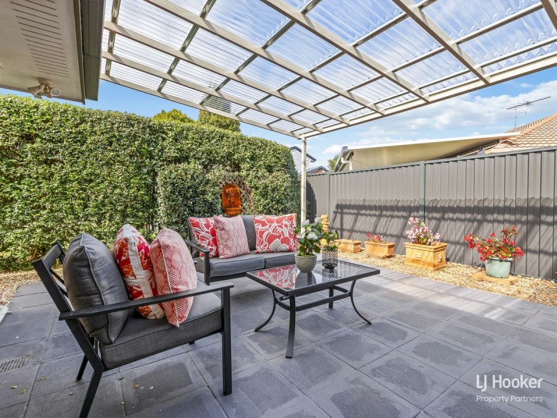 16 Saville Street, Eight Mile Plains QLD 4113