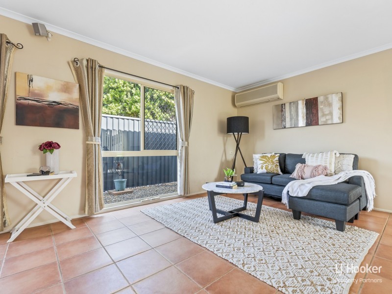 16 Saville Street, Eight Mile Plains QLD 4113