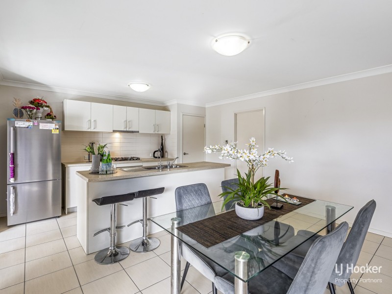 2/28 Menser Street, Calamvale QLD 4116