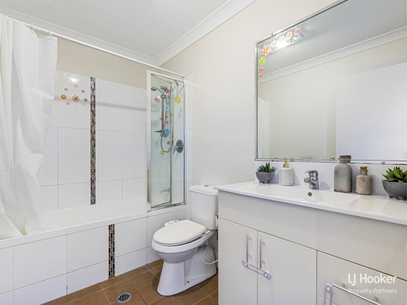 2/28 Menser Street, Calamvale QLD 4116