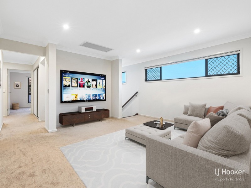 7 Atlantic Place, Pallara QLD 4110