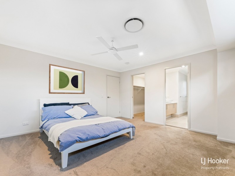 7 Atlantic Place, Pallara QLD 4110