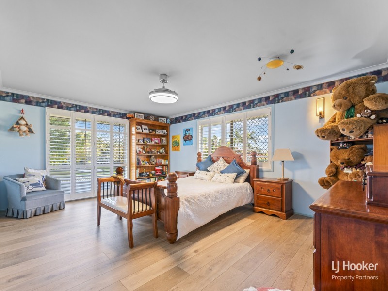 23 Carnation Crescent, Calamvale QLD 4116